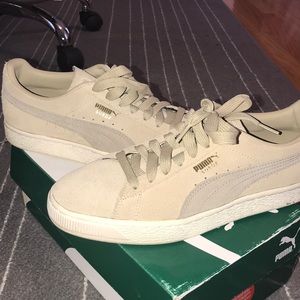 Puma beige suede